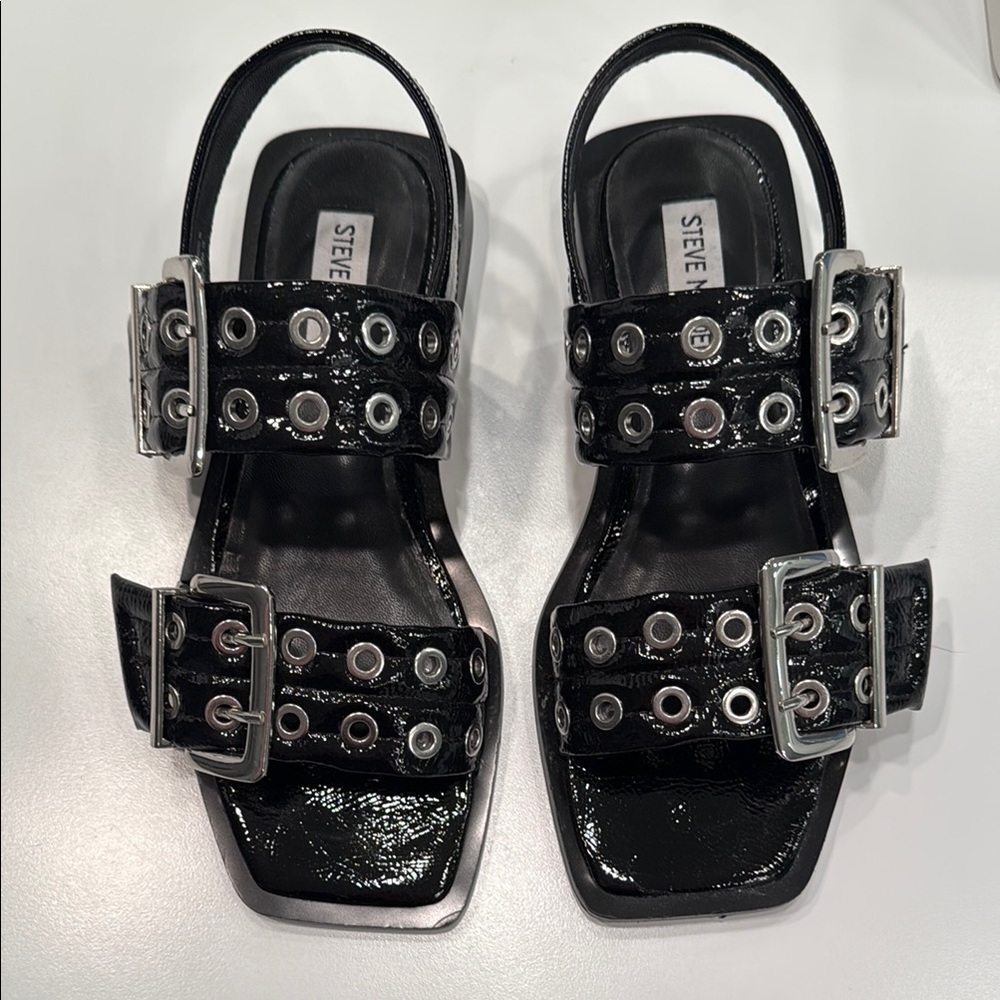 Steve Madden Sandria Black Patent Buckle Women's Sandals- size 6